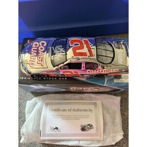 Race Fans Collectibles Kevin Harvick #21 Coast Guard 2006 Monte Carlo SS 1:24